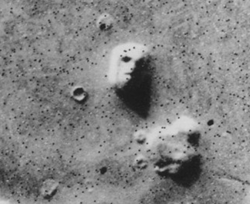 https://upload.wikimedia.org/wikipedia/commons/3/38/Martian_face_viking.jpg